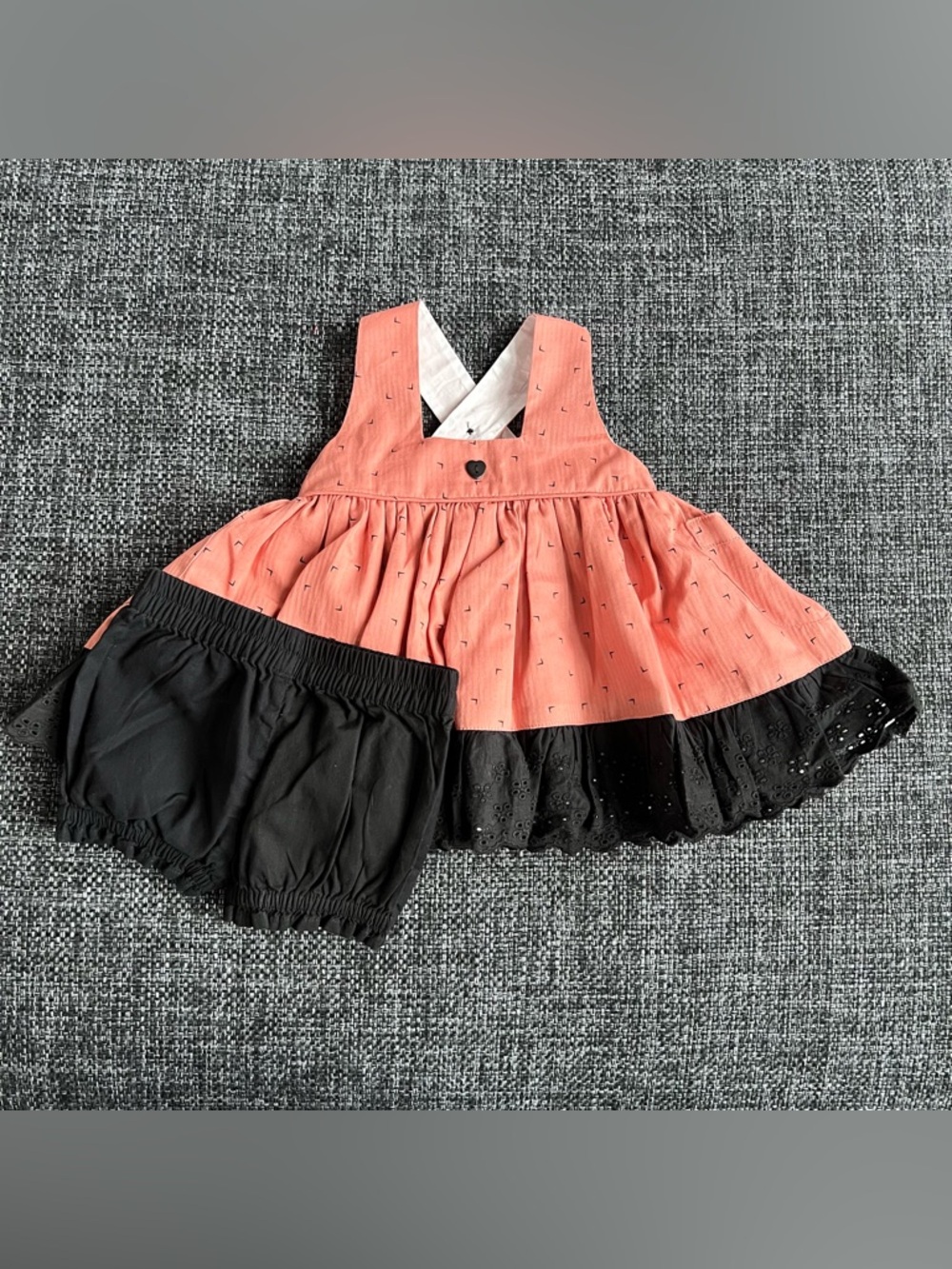Well Dressed Wolf Aunt Heart Batty Dress Set Size 9 Months